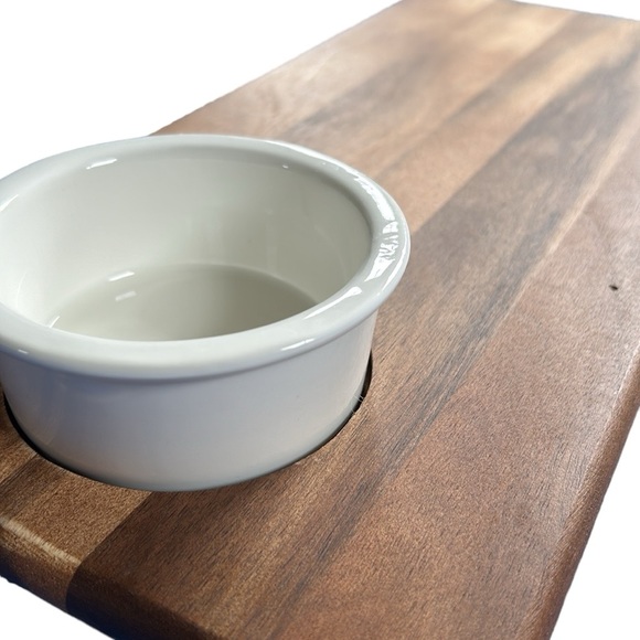 Cheese board with built in dip tray - Picture 2 of 3